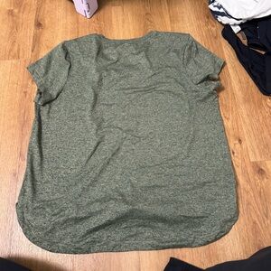 Athleta green Women's Green Casual/workout Top